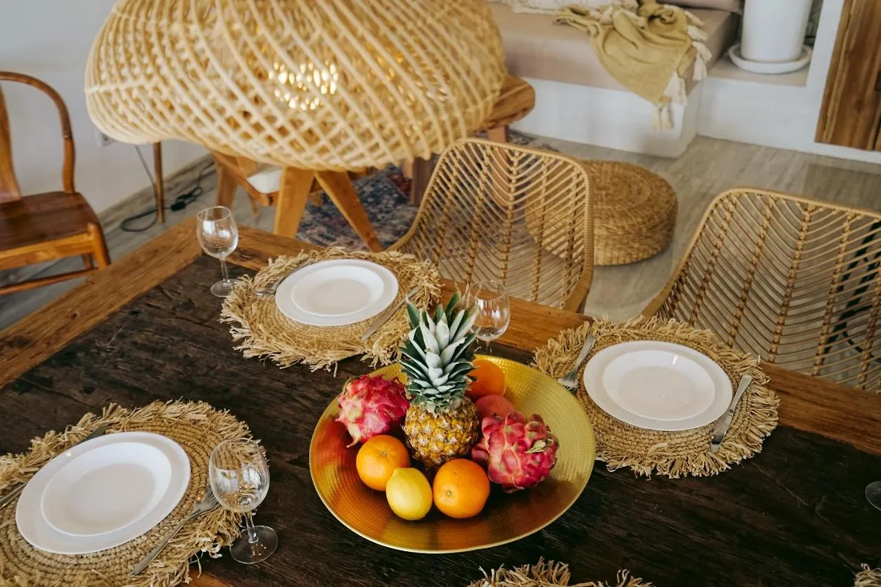 Villa Aarka - Chic Balinese Bohemian Retreat In Seminyak 塞米亚克